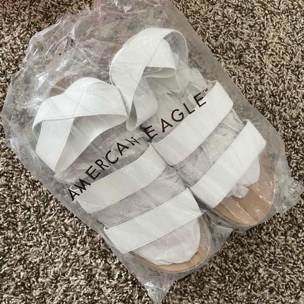 American Eagle White Espadrilles NWT - 9